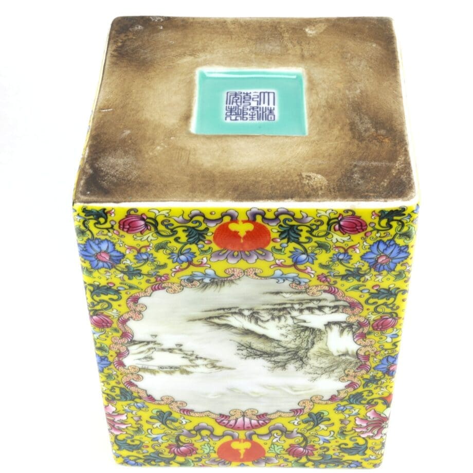 Lot de 3 pots à pinceaux en porcelaine chinoise, XIXe siècle, style Yongzheng – Vergulde Kat