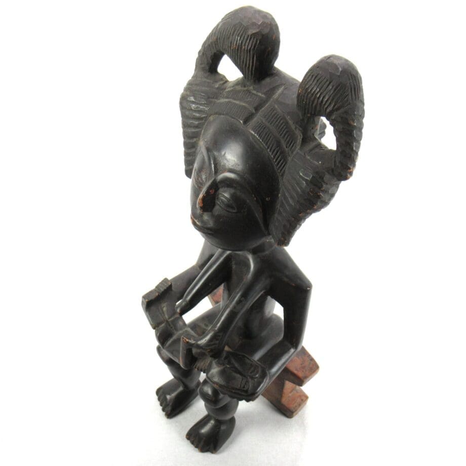 Akan Ashanti vruchtbaarheidsbeeld met kind – Ghana – 50 cm – Vergulde Kat
