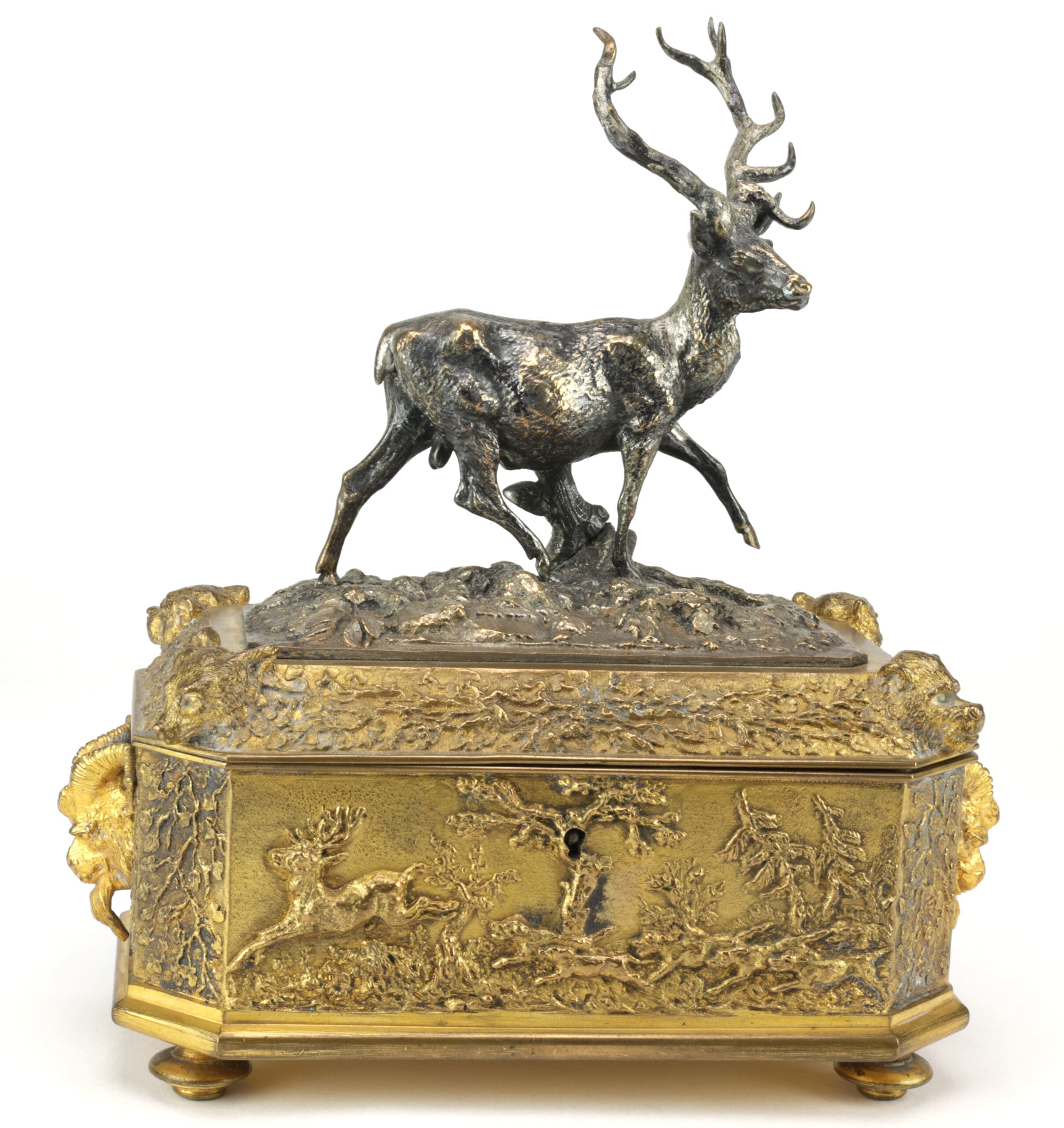 Cajita de bronce plateado y dorado antiguo firmado por Christophe Fratin con ciervo (Animalier, siglo XIX) – foto de detalle