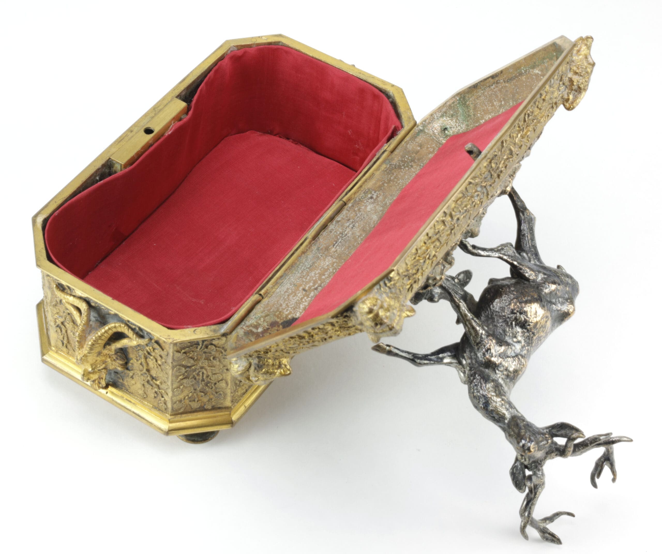Cajita de bronce plateado y dorado antiguo firmado por Christophe Fratin con ciervo (Animalier, siglo XIX) – foto de detalle