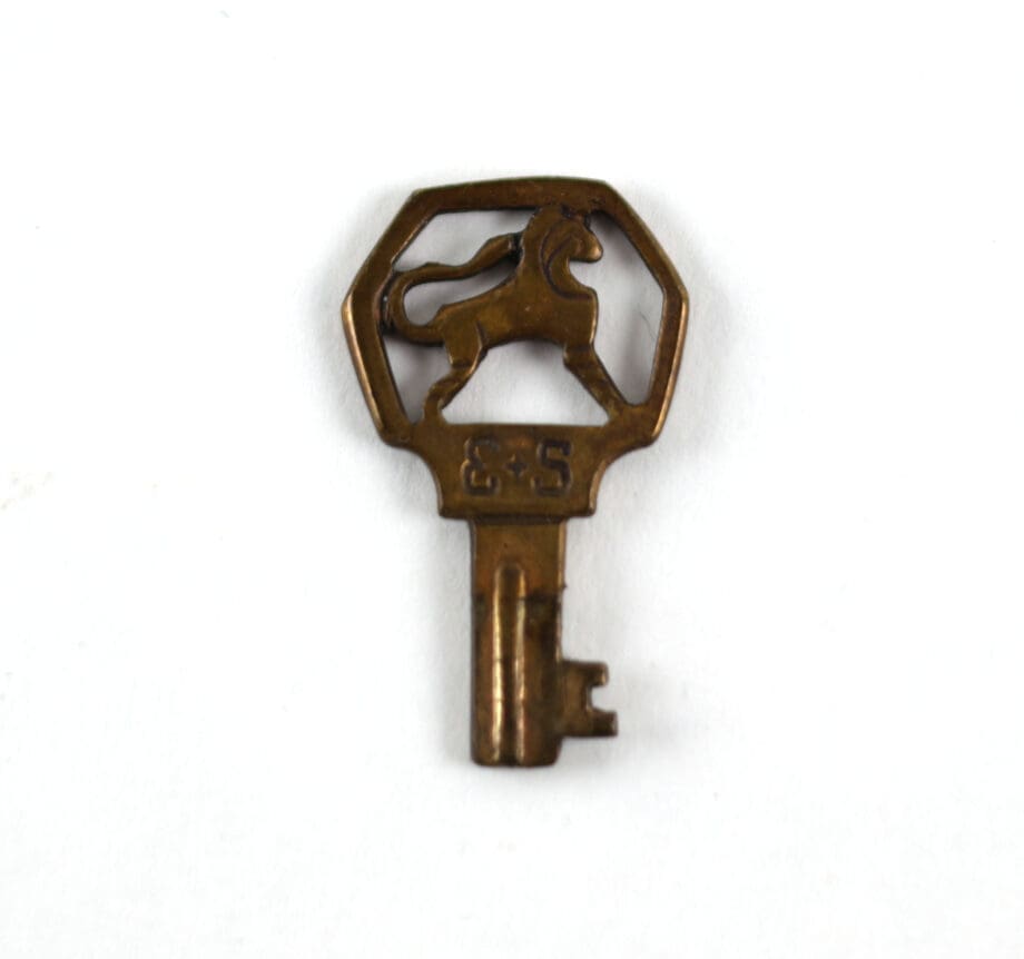 Art Nouveau sieradenkistje – L. Ostermayr, Neurenberg Duitsland – Vergulde Kat