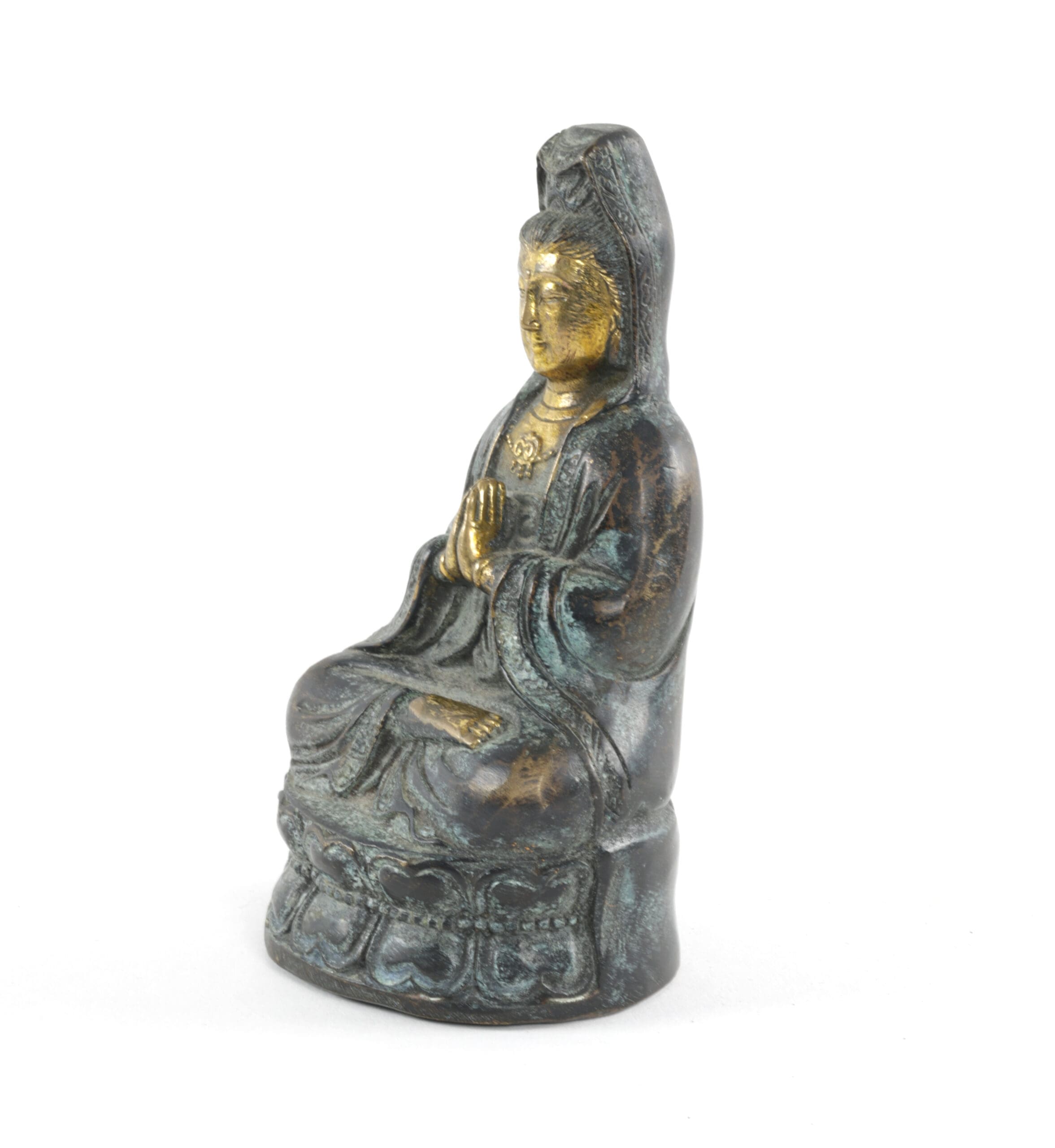 Figurine de Guanyin – cuivre partiellement doré, Chine vers 1900, marquée – photo de détail