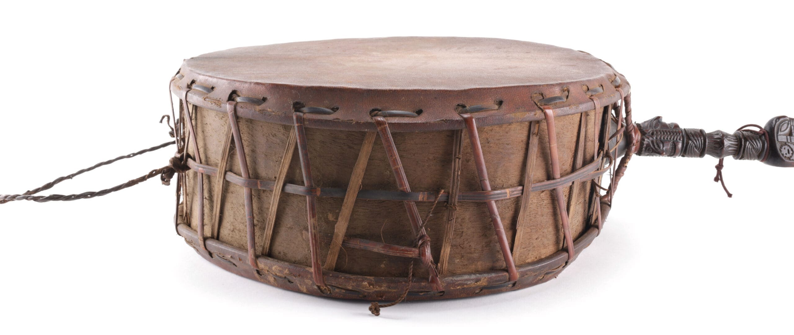 Dhyangro ritual drum with phurbu handle - West Nepal (Magar) - detail photo