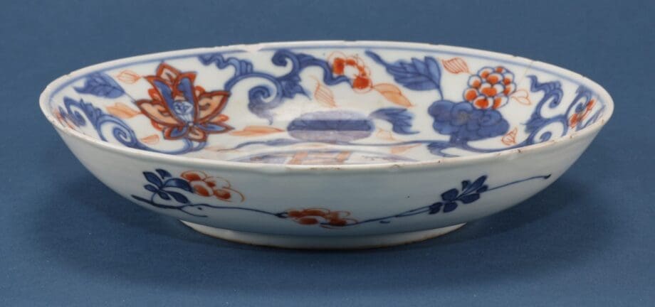 Chinese Imari porcelain plate - 18th century - Dr J.E. van der Meulen Collection - Vergulde Kat