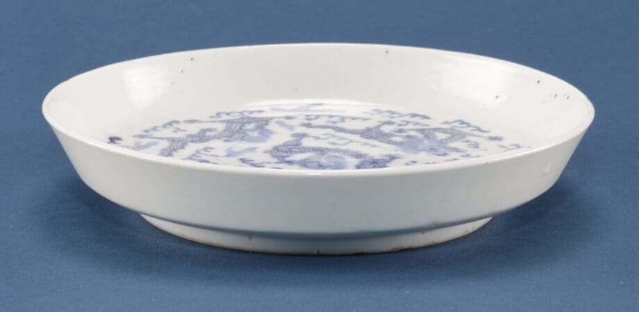 Chinese blue and white dragon plate with five dragons and Fu Man Tang mark - 19th century - Vergulde Kat