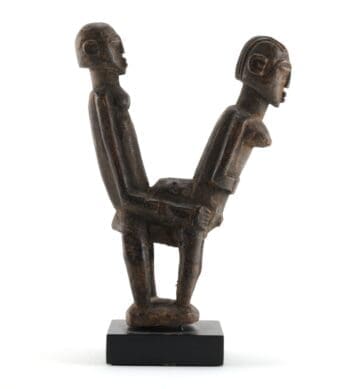 Lobi Bateba Betise beeld van een stel – Burkina Faso – detailfoto