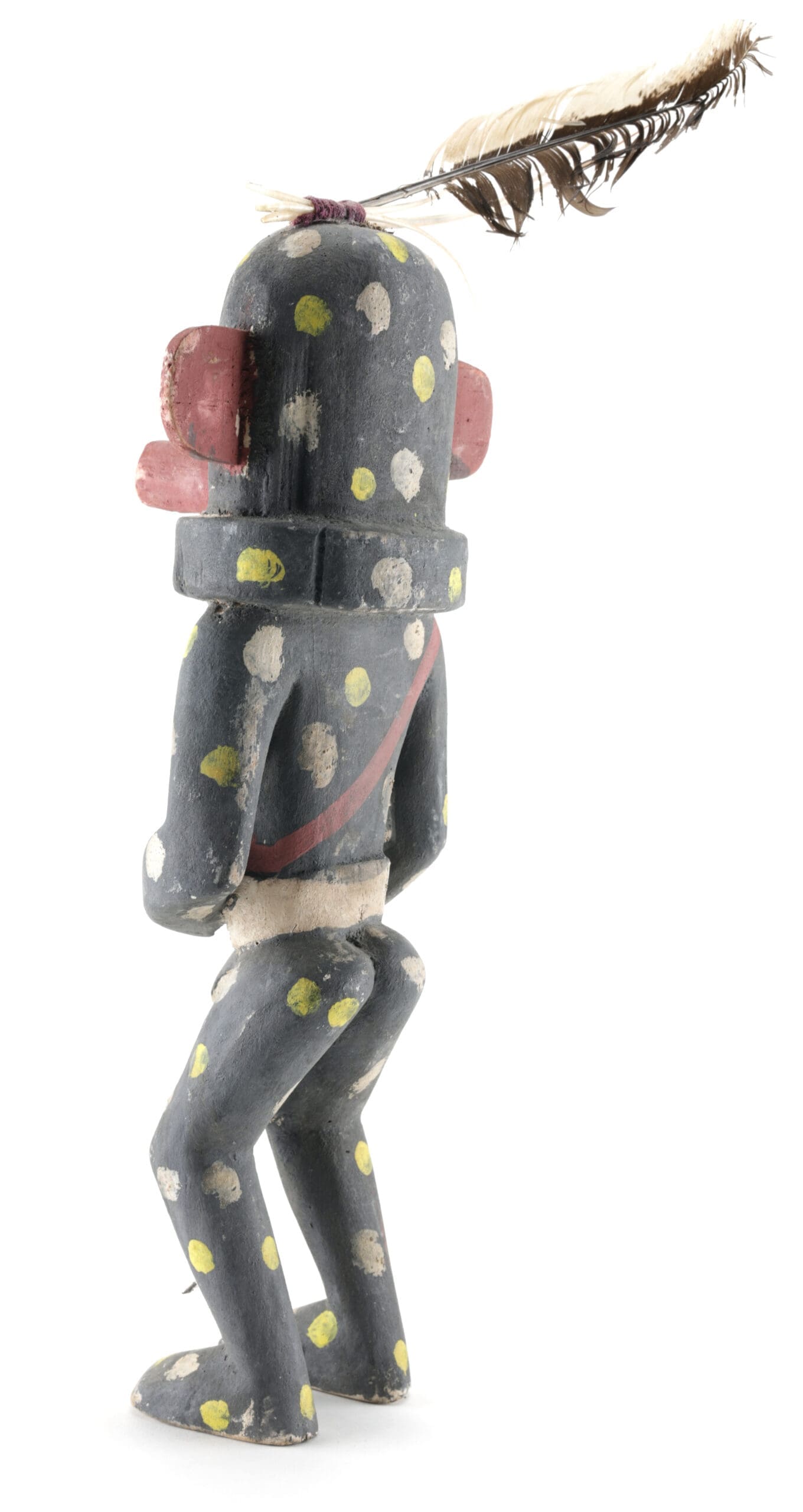 Kachina Hopi Chakwaina noir à pois colorés – 37 cm – Collection Ben Spangberg – photo de détail