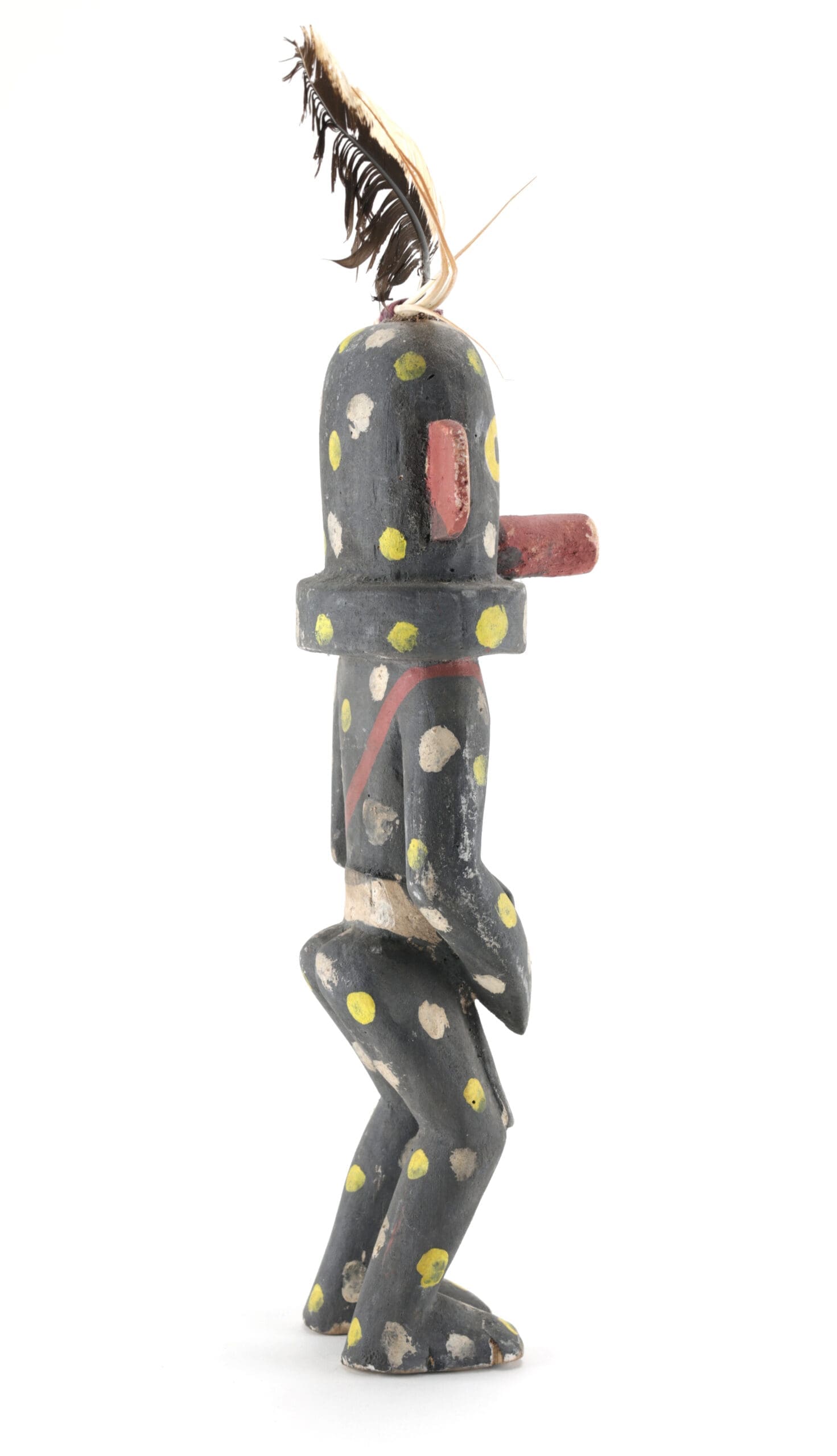 Kachina Hopi Chakwaina noir à pois colorés – 37 cm – Collection Ben Spangberg – photo de détail