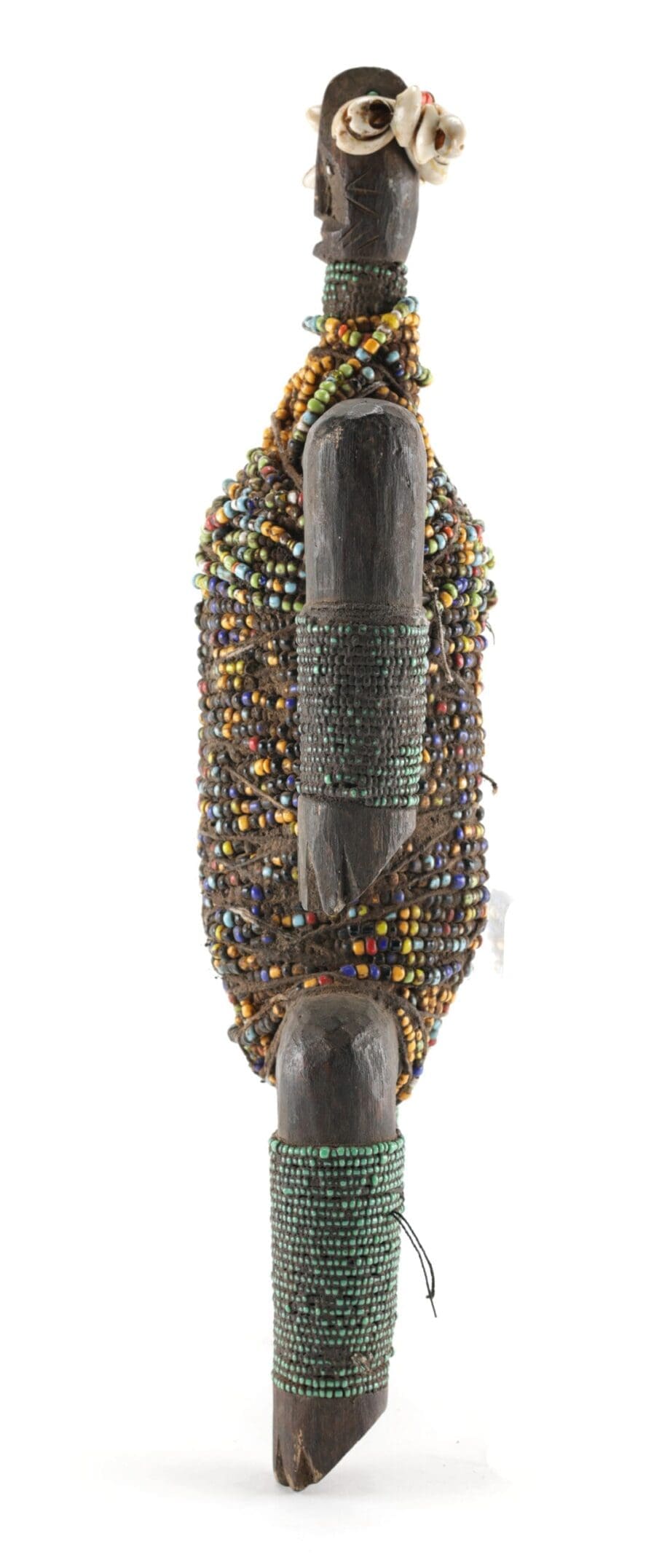 Large Namchi doll with beaded decoration - Cameroon - Vergulde Kat