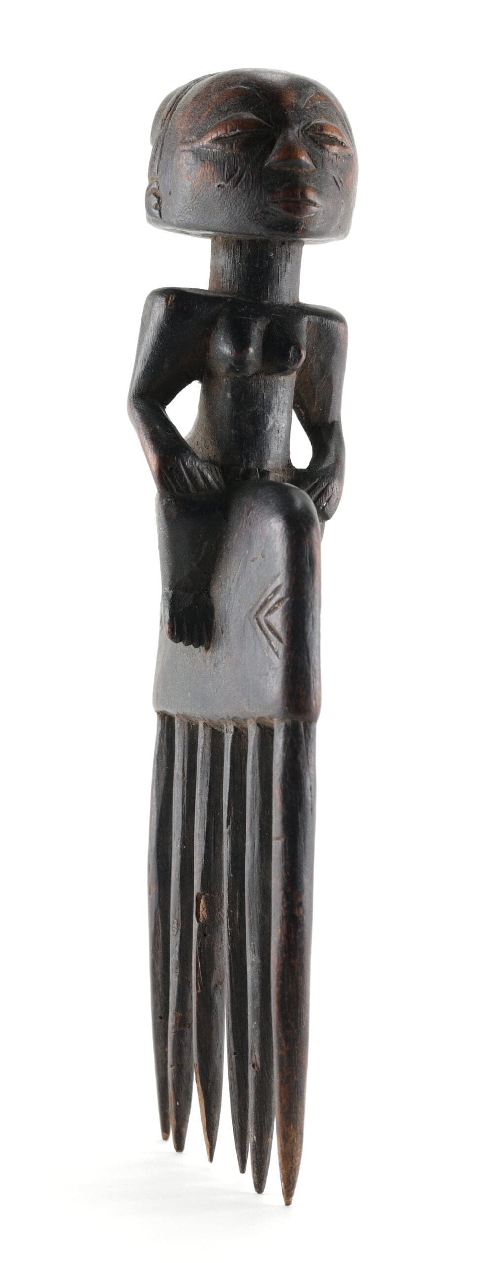 Luba-Hemba sierkam met vrouwelijke figuur – Congo – detailfoto