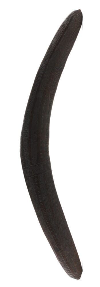 Aboriginal ceremonial boomerang - incised decor, Australia - detail photo