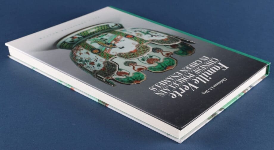 Famille Verte: Chinese Porcelain in Green Enamels (Christiaan J.A. Jörg, 2011) – ISBN 9789085865896 – Vergulde Kat
