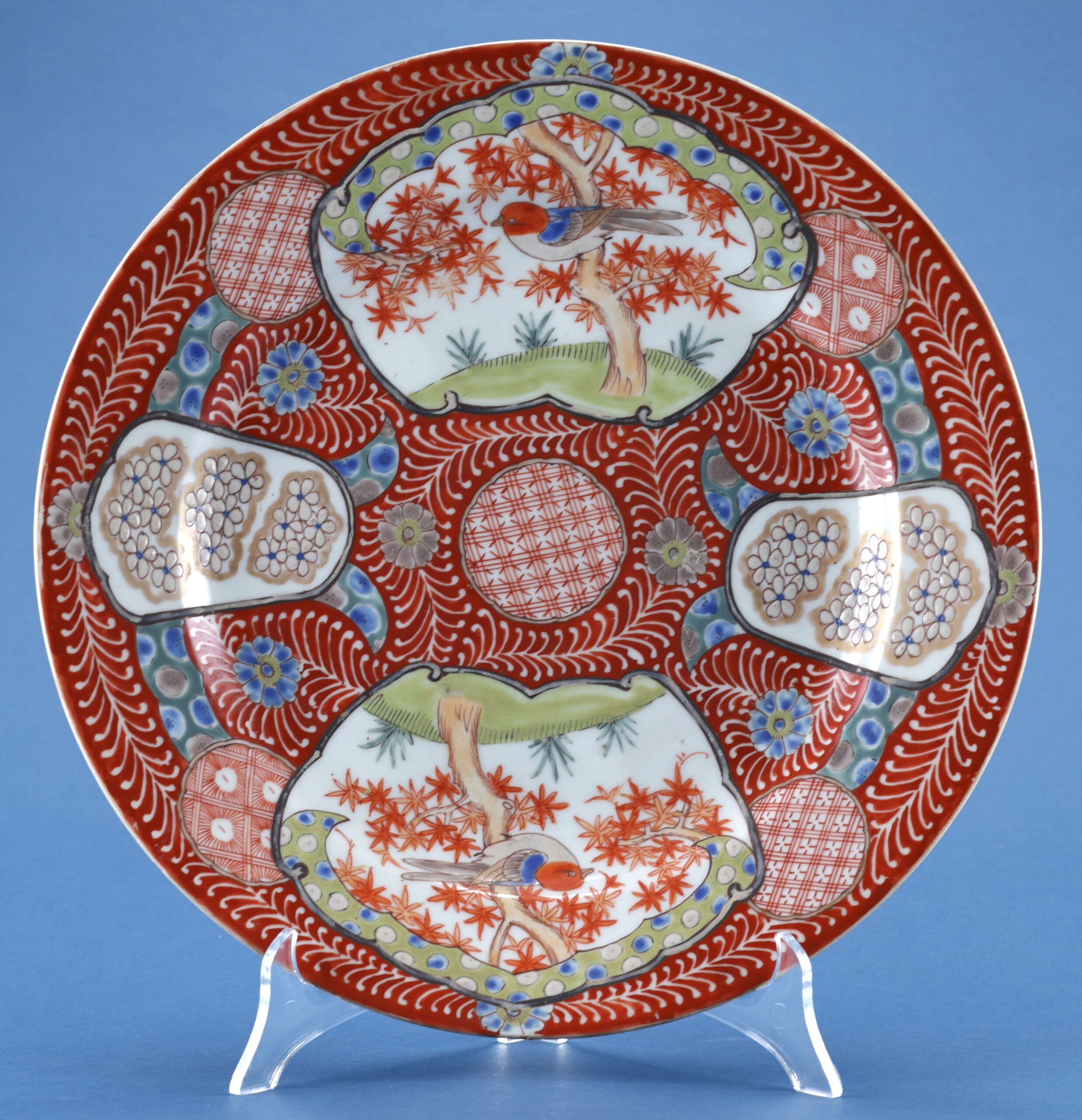 Paar grote Kutani schotels – Japan (Meiji-periode, ca. 1900) – detailfoto