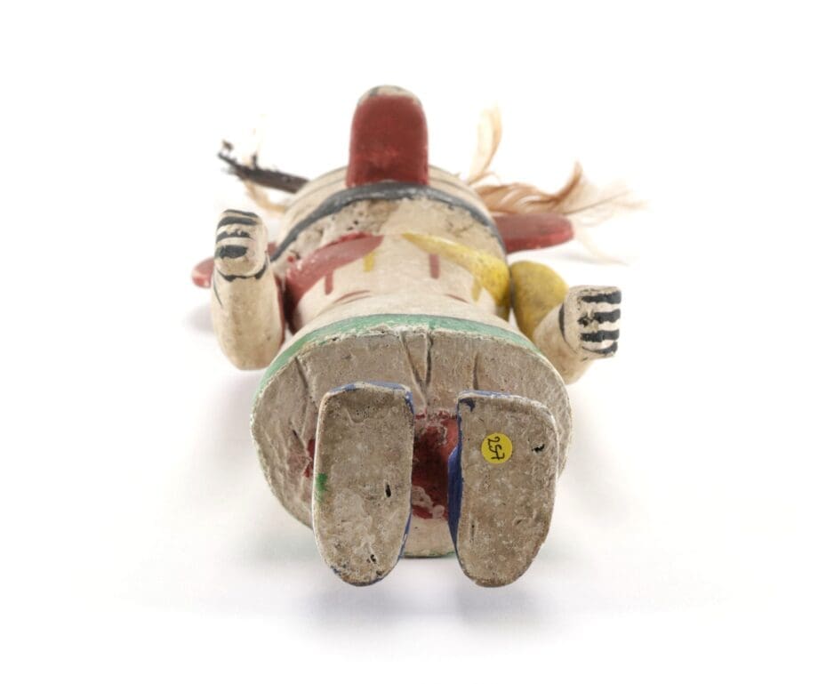 Kachina Hopi a capelli lunghi – Arizona, Stati Uniti – 36,5 cm – Vergulde Kat