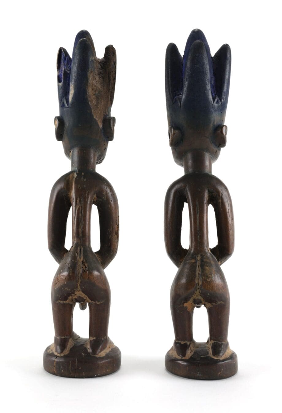 Couple d'hommes Ibeji yoruba aux cheveux bleus – Nigeria – Vergulde Kat
