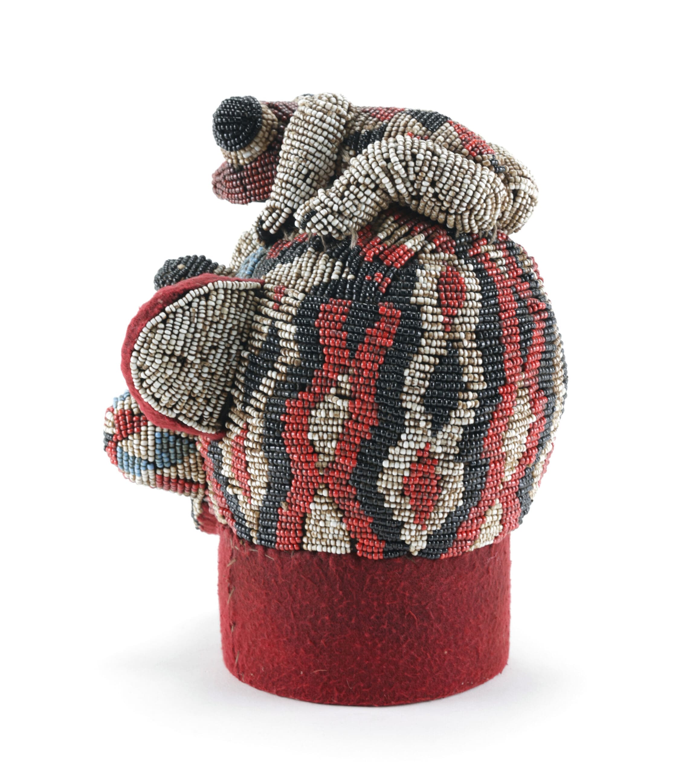 Bamileke beaded head with lizard - tribal art from Cameroon - detail photo