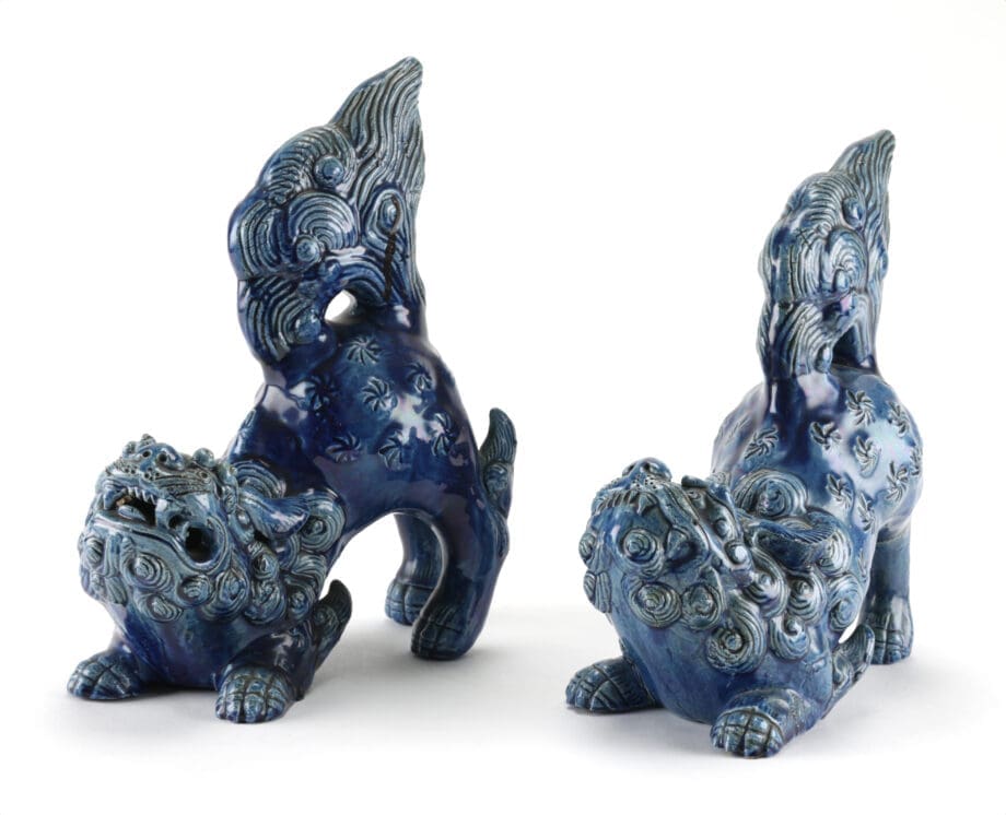 Set van 2 blauwe Japanse Foo Dogs – 19de eeuw keramiek – Vergulde Kat