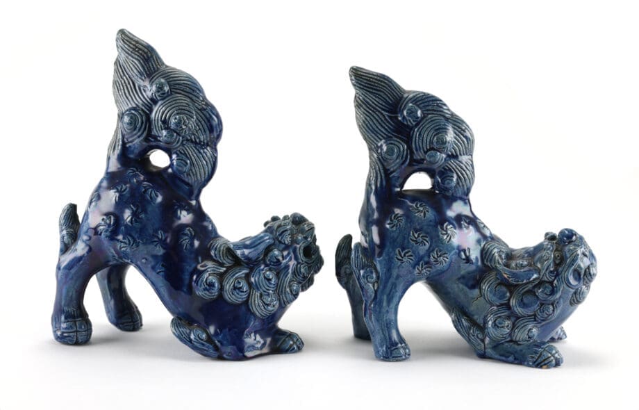 Set van 2 blauwe Japanse Foo Dogs – 19de eeuw keramiek – Vergulde Kat