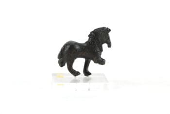 Romeins bronzen paardje met halster, circa 200 n.Chr., 5,1 cm – detailfoto