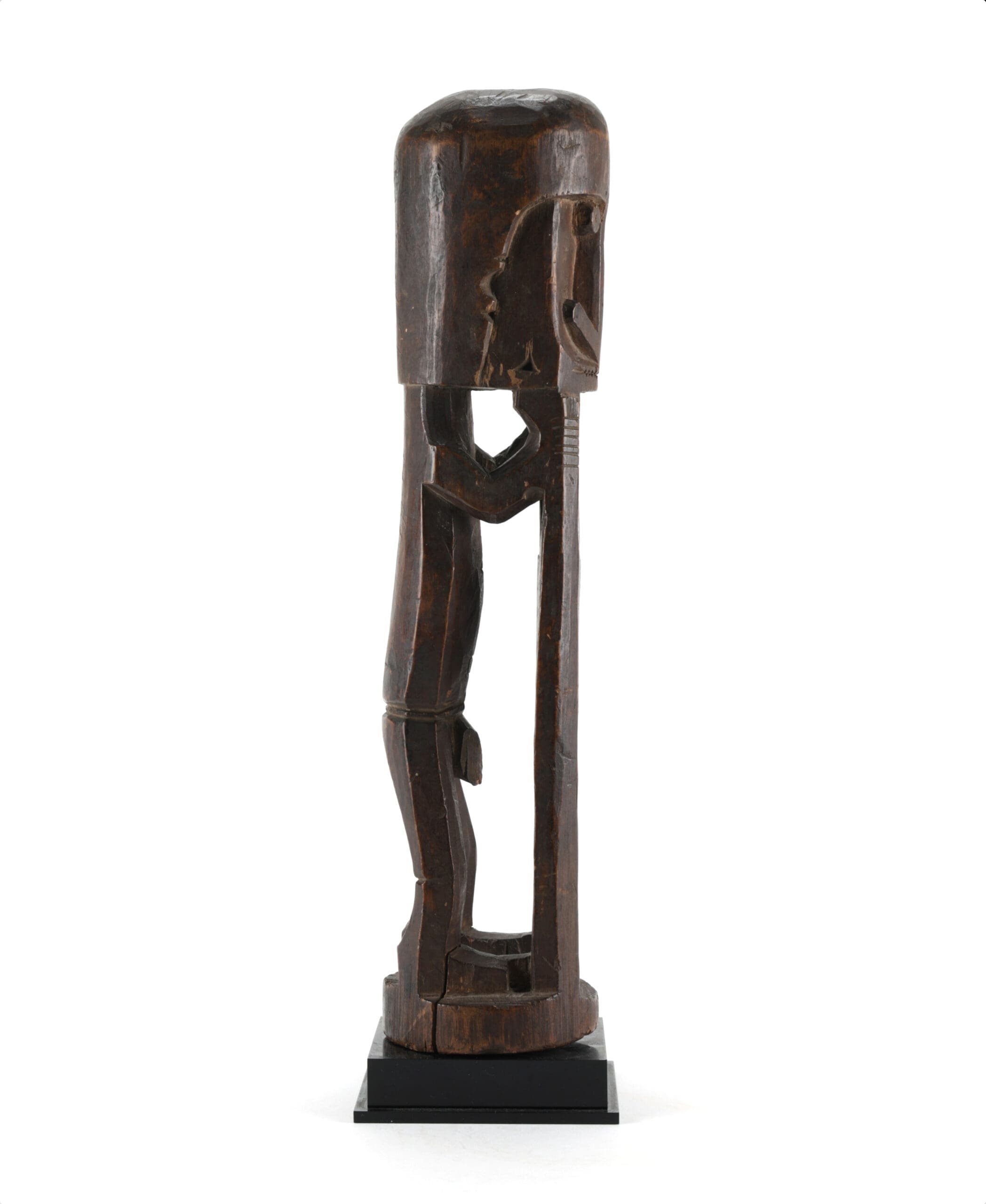 Unique Korwar statue from Geelvink Bay - ex-collection Willem Zwiep - detail photo
