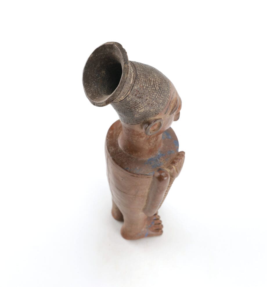 Autentica statuetta Mangbetu in terracotta proveniente dal Congo, antecedente al 1950 – Vergulde Kat