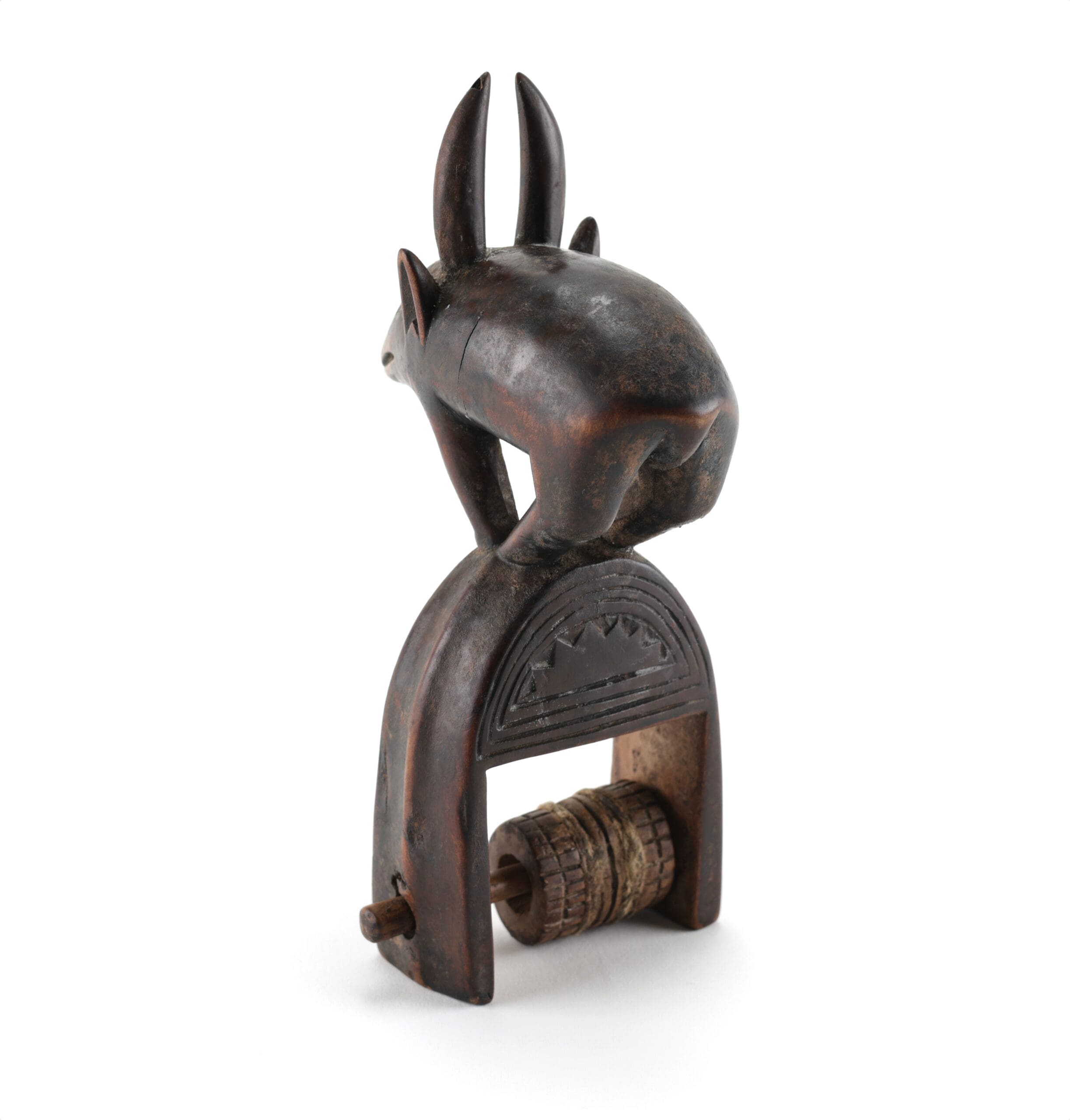 Guro weaving spool with antelope - Ivory Coast, 20.5 cm - detail photo