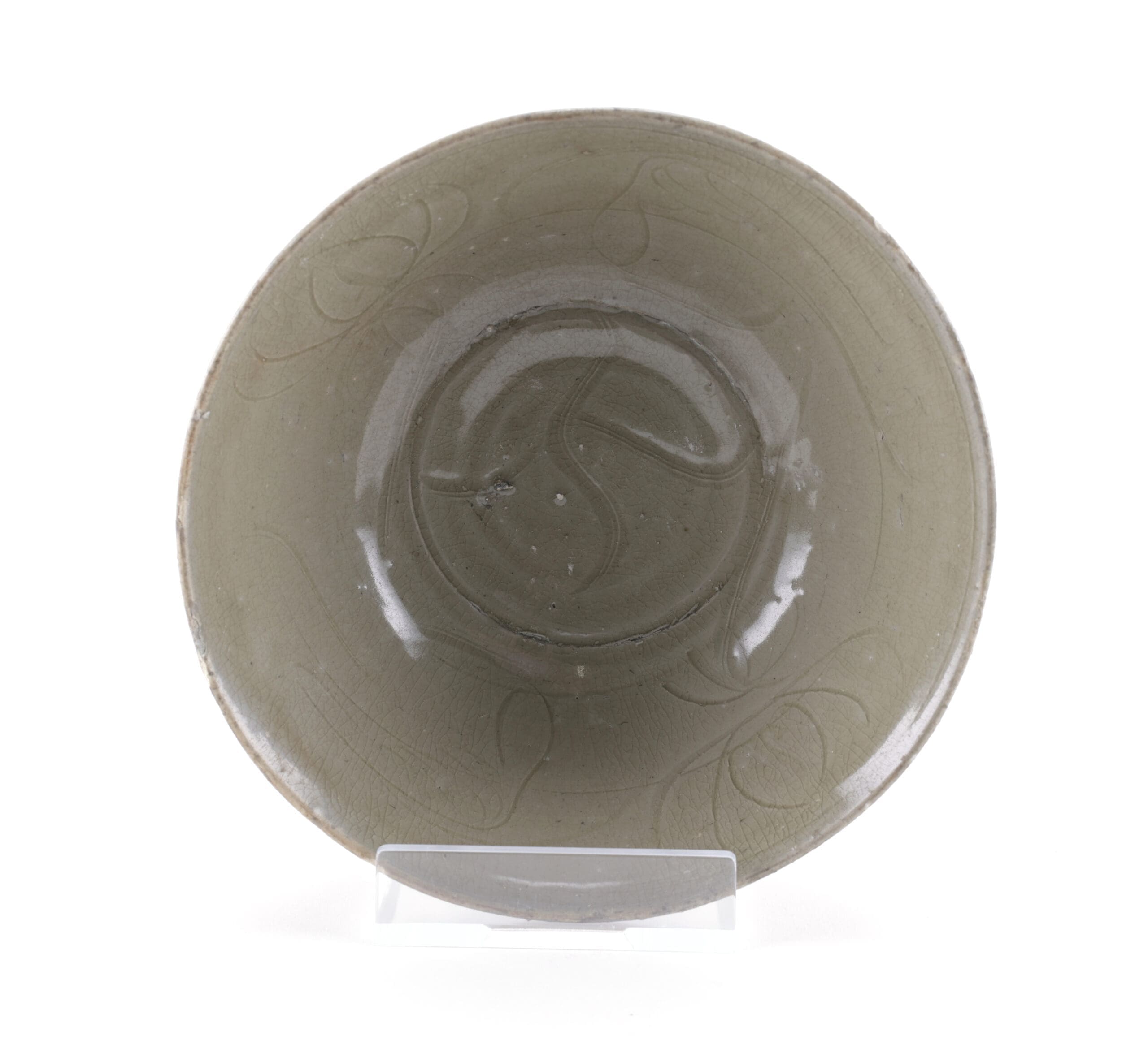 Celadon bowl Northern Song dynasty with lotus motif - Jepara wreck - detail photo
