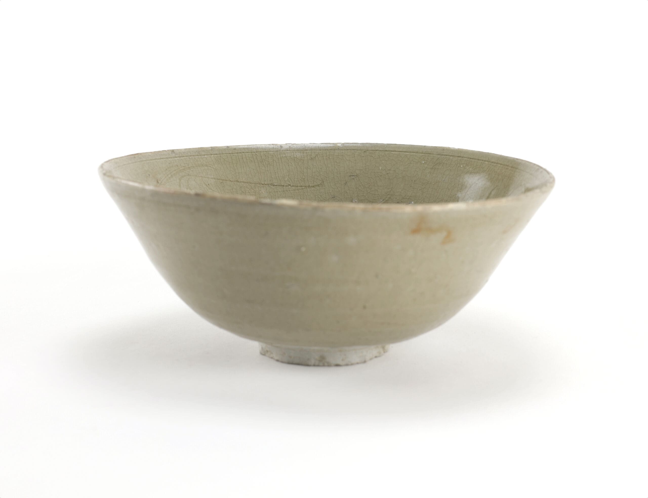 Celadon bowl Northern Song dynasty with lotus motif - Jepara wreck - detail photo