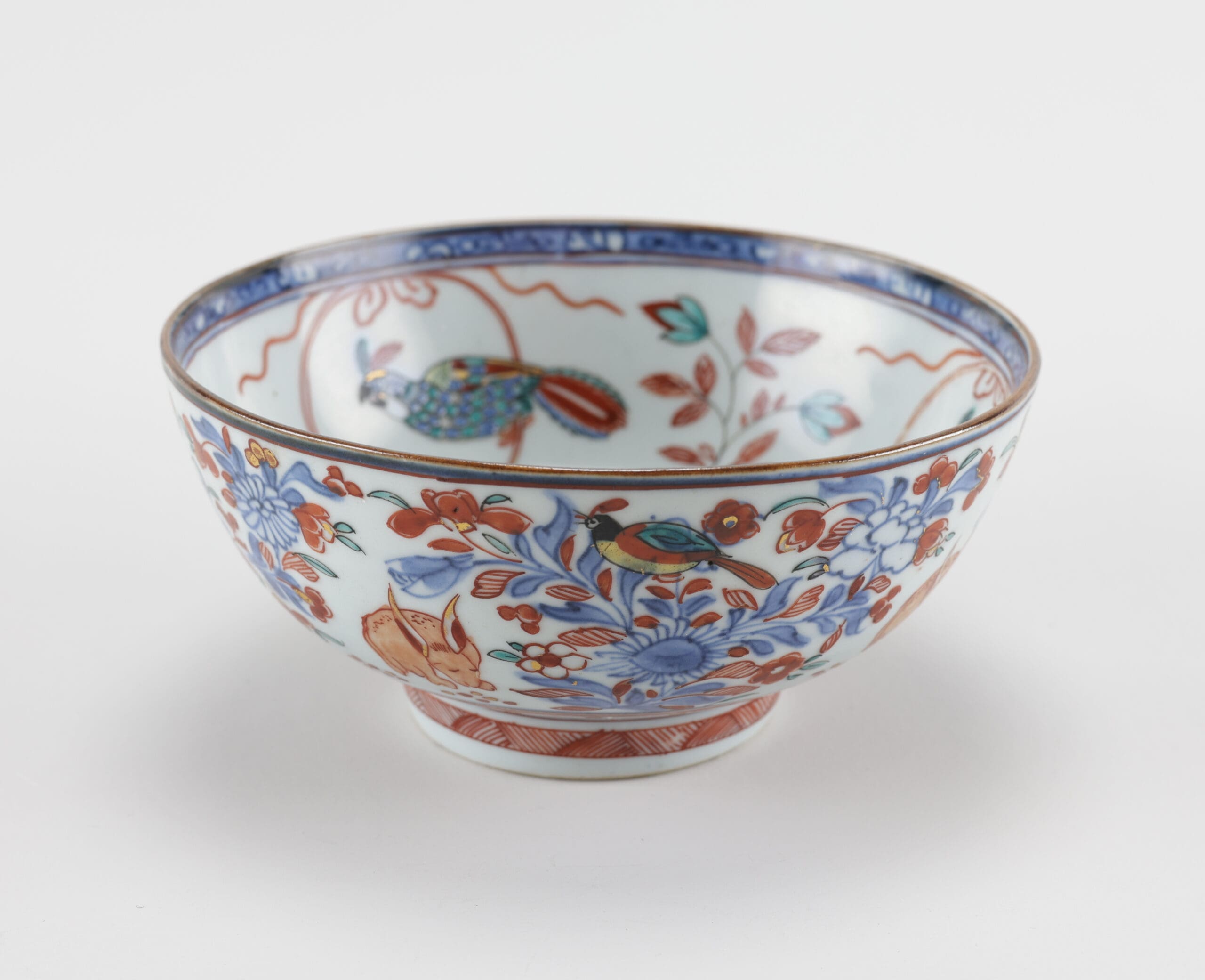 Amsterdam Fur bowl with parrots, butterflies and rabbit - China 18th century - detail photo