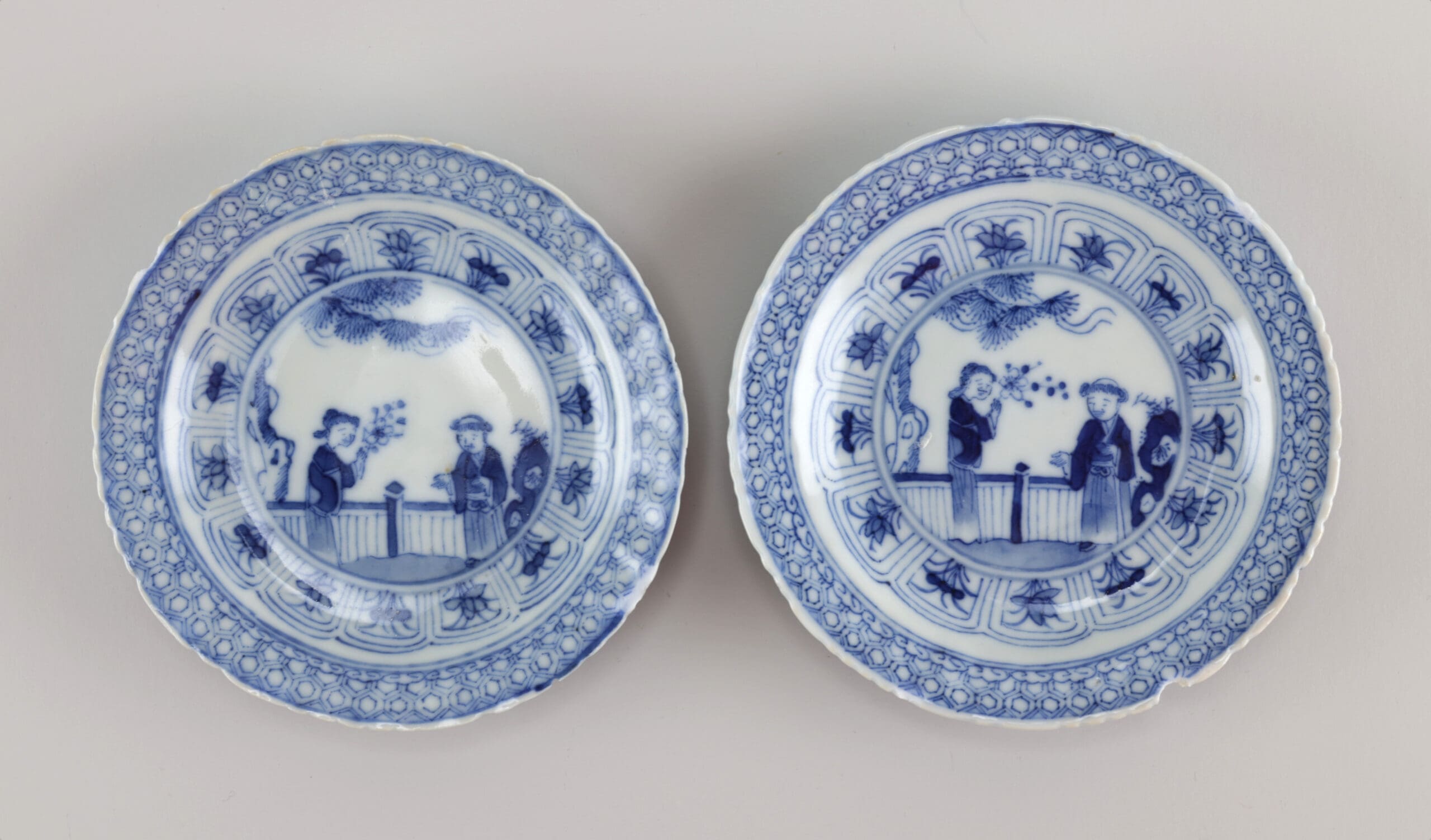 Set of Kangxi plates blue and white with garden scene (marked) - 11,5 cm - 17th century - detail photo