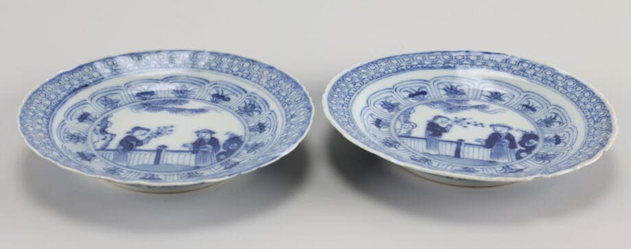 Set of Kangxi plates blue and white with garden scene (marked) - 11.5 cm - 17th century - Vergulde Kat