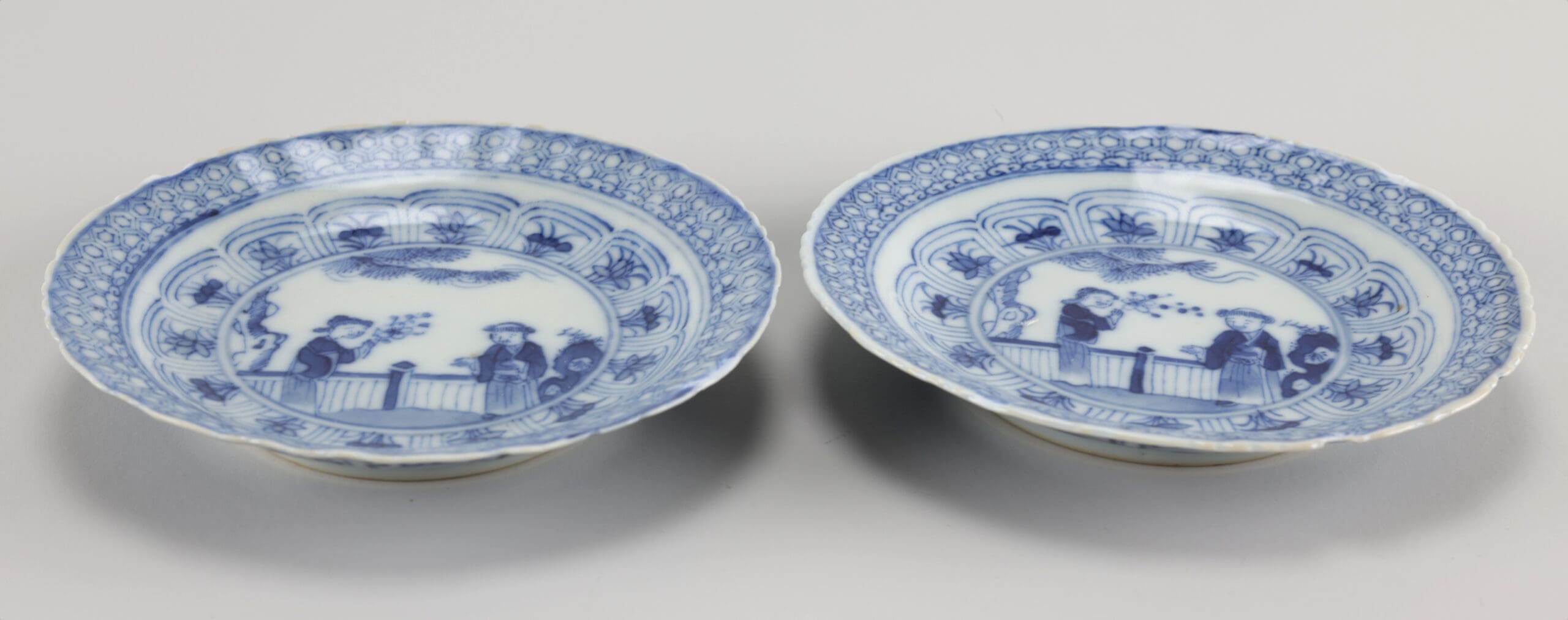 Set of Kangxi plates blue and white with garden scene (marked) - 11,5 cm - 17th century - detail photo