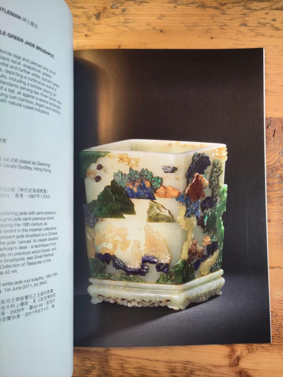 Bonhams veilingcatalogus Fine Chinese Ceramics and Works of Art – Hong Kong, 3 december 2015 – Vergulde Kat