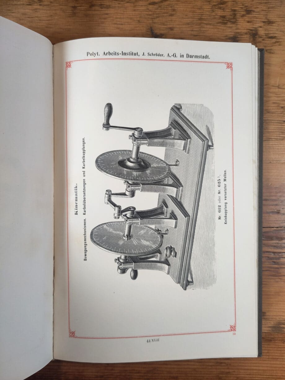 Set of 2: Illustrations of teaching models and apparatus – J. Schröder Darmstadt (1899) – Vergulde Kat