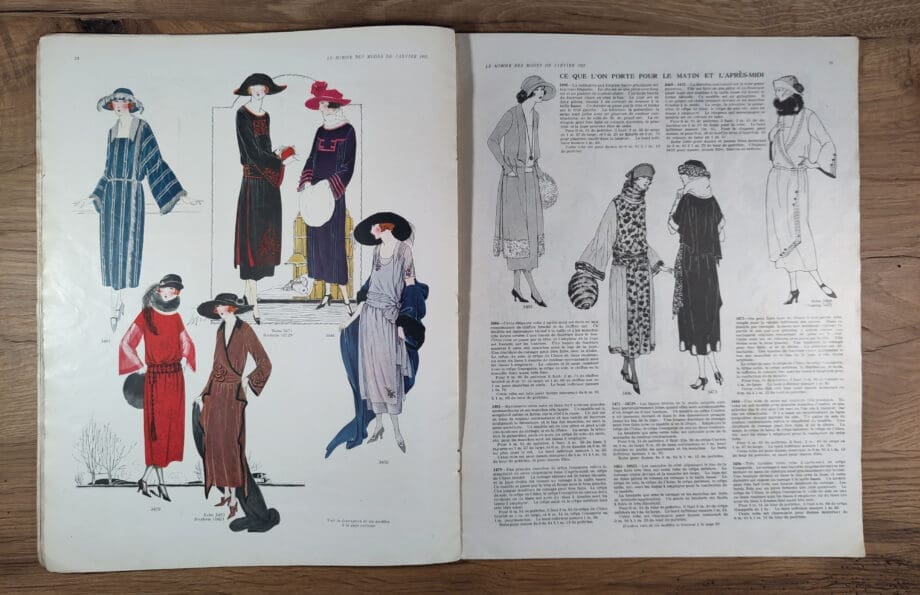 Le Miroir des Modes - January 1922, No. 1 | Vintage French Fashion Magazine with Illustration by Darly - Vergulde Kat