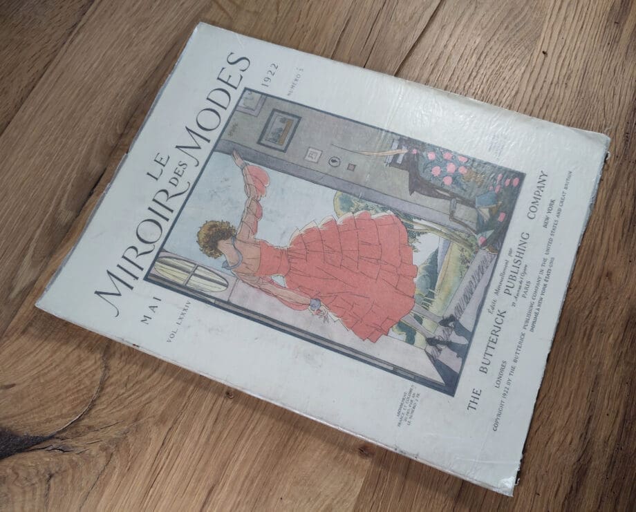 Le Miroir des Modes – Mai 1922, Nr. 5 | Vintage-Französische Modezeitschrift mit Illustrationen im Art-Déco-Stil – Vergulde Kat