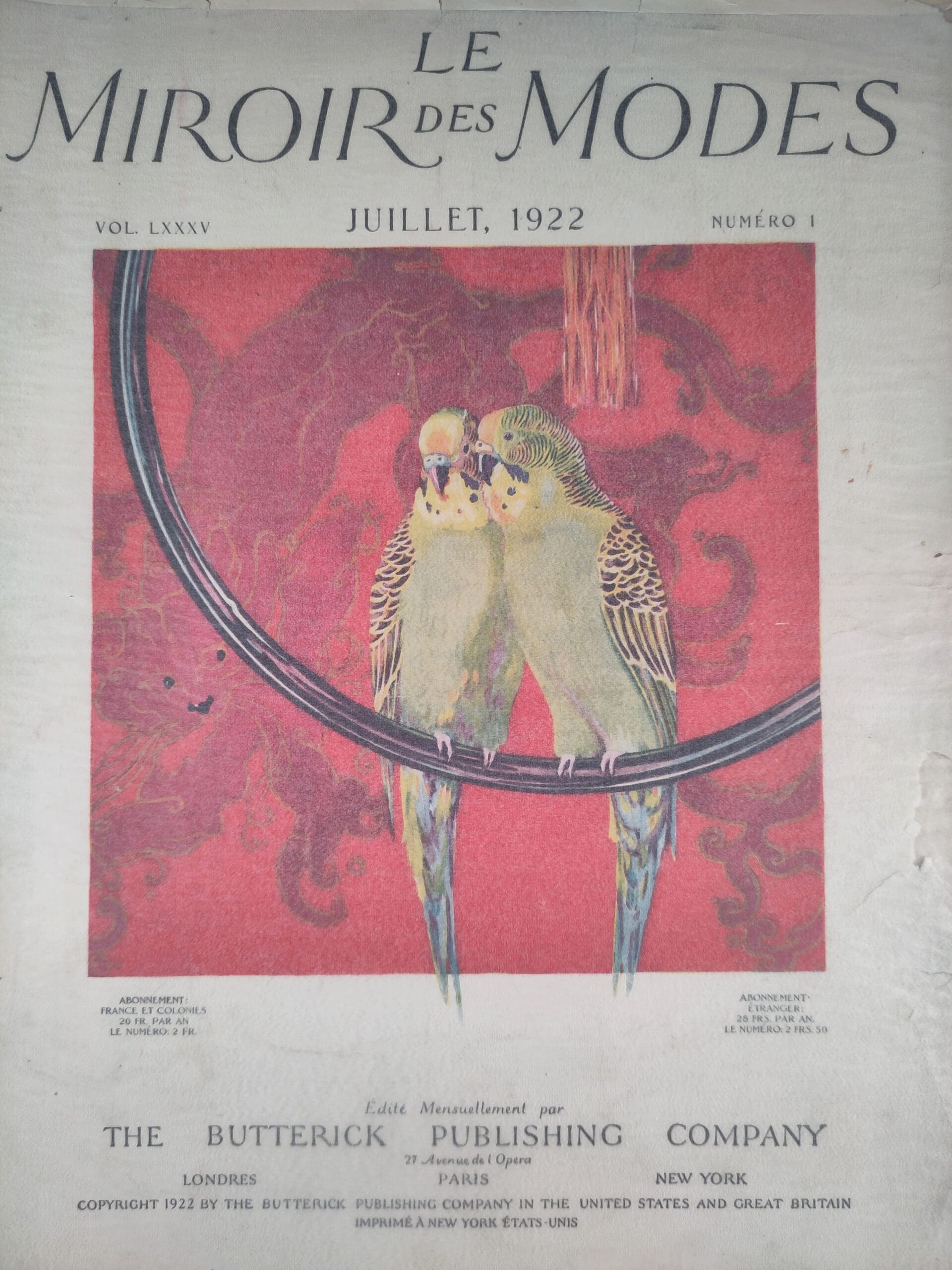 Le Miroir des Modes – Juli 1922, Nr. 1 | Vintage Frans Modeblad met Illustratie van Parkieten – detailfoto