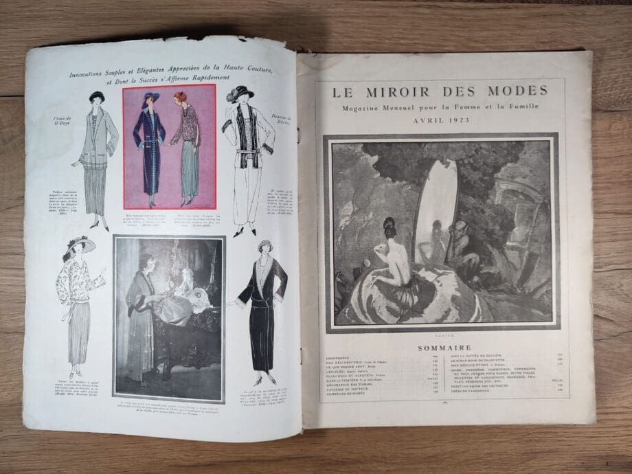 Le Miroir des Modes - April 1923, No. 4 | Vintage French Fashion Magazine with Mother and Daughter at Flower Stall - Vergulde Kat