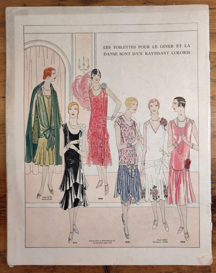 Le Miroir des Modes - October 1926 | Stylish Art Deco Fashion magazine from France - Vergulde Kat