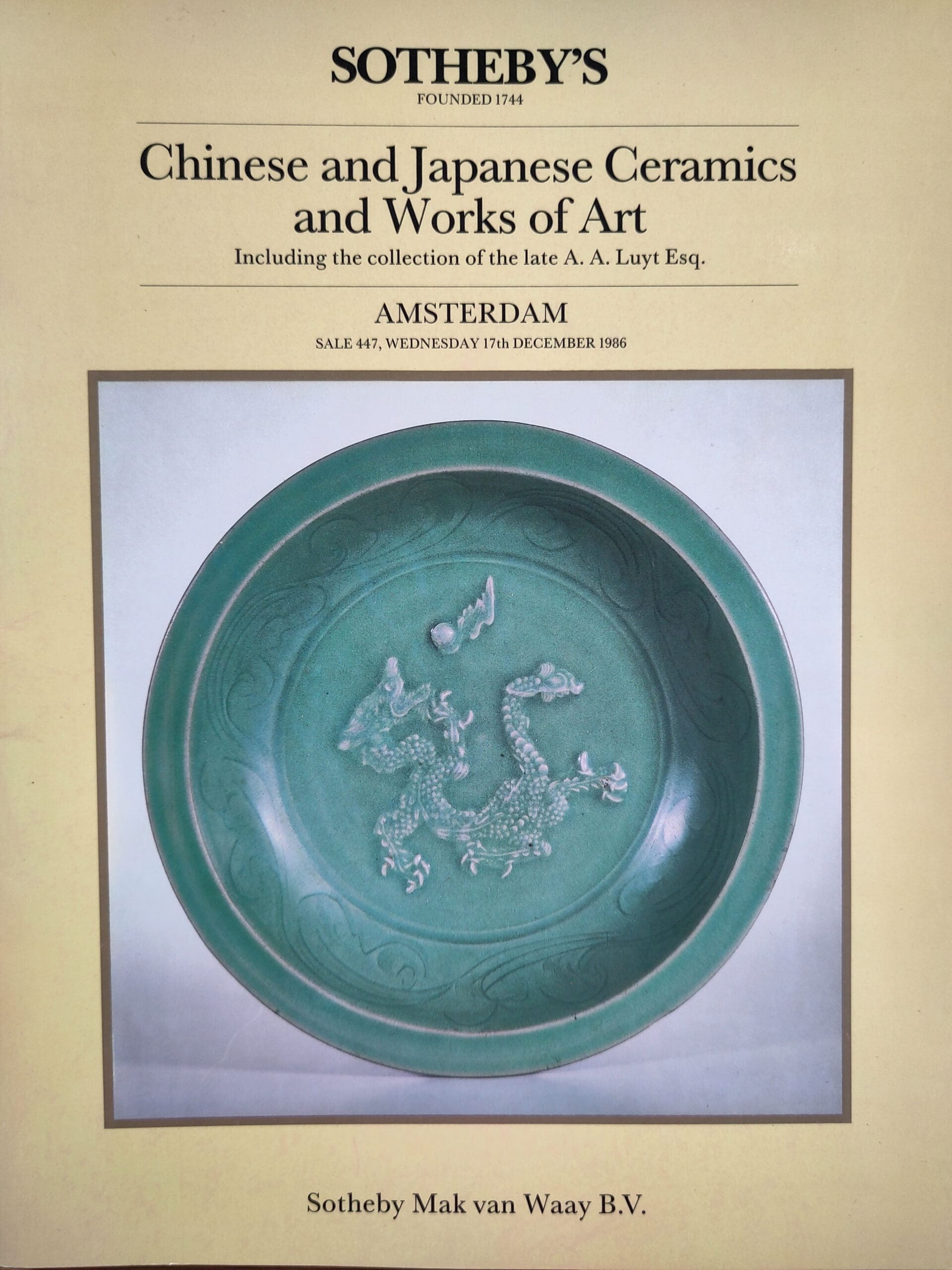 Sotheby's catalogus Chinese & Japanese Ceramics 1986, A.A. Luyt – detailfoto