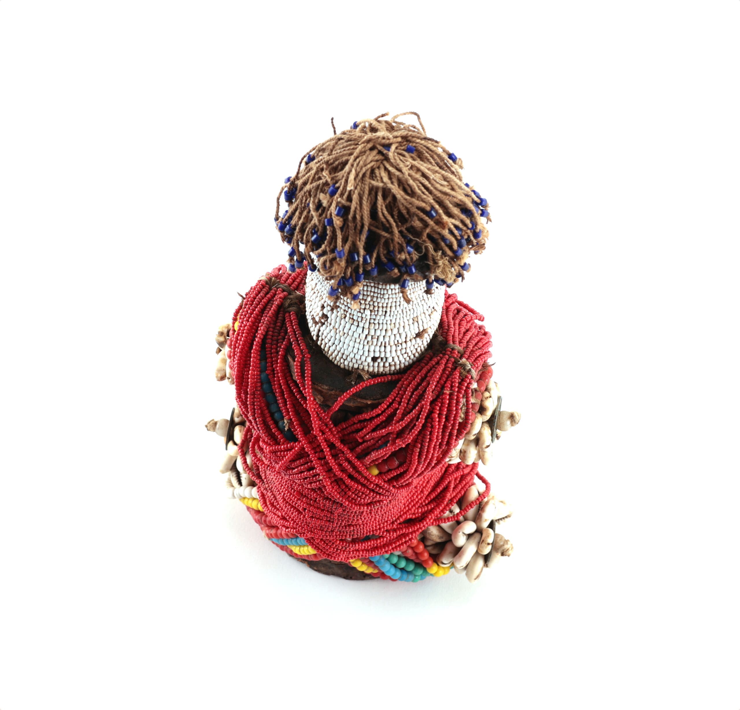 Statua ancestrale Fali del Camerun con perline e conchiglie – 25 cm – foto di dettaglio