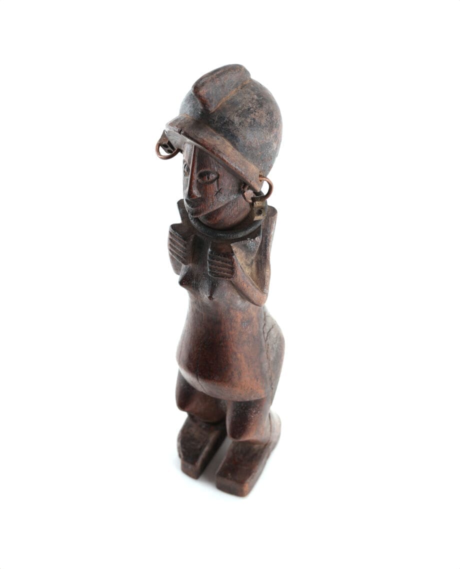 Statua degli antenati Songo dall'Angola – gioielli in metallo e fascino rituale – 36 cm – Vergulde Kat