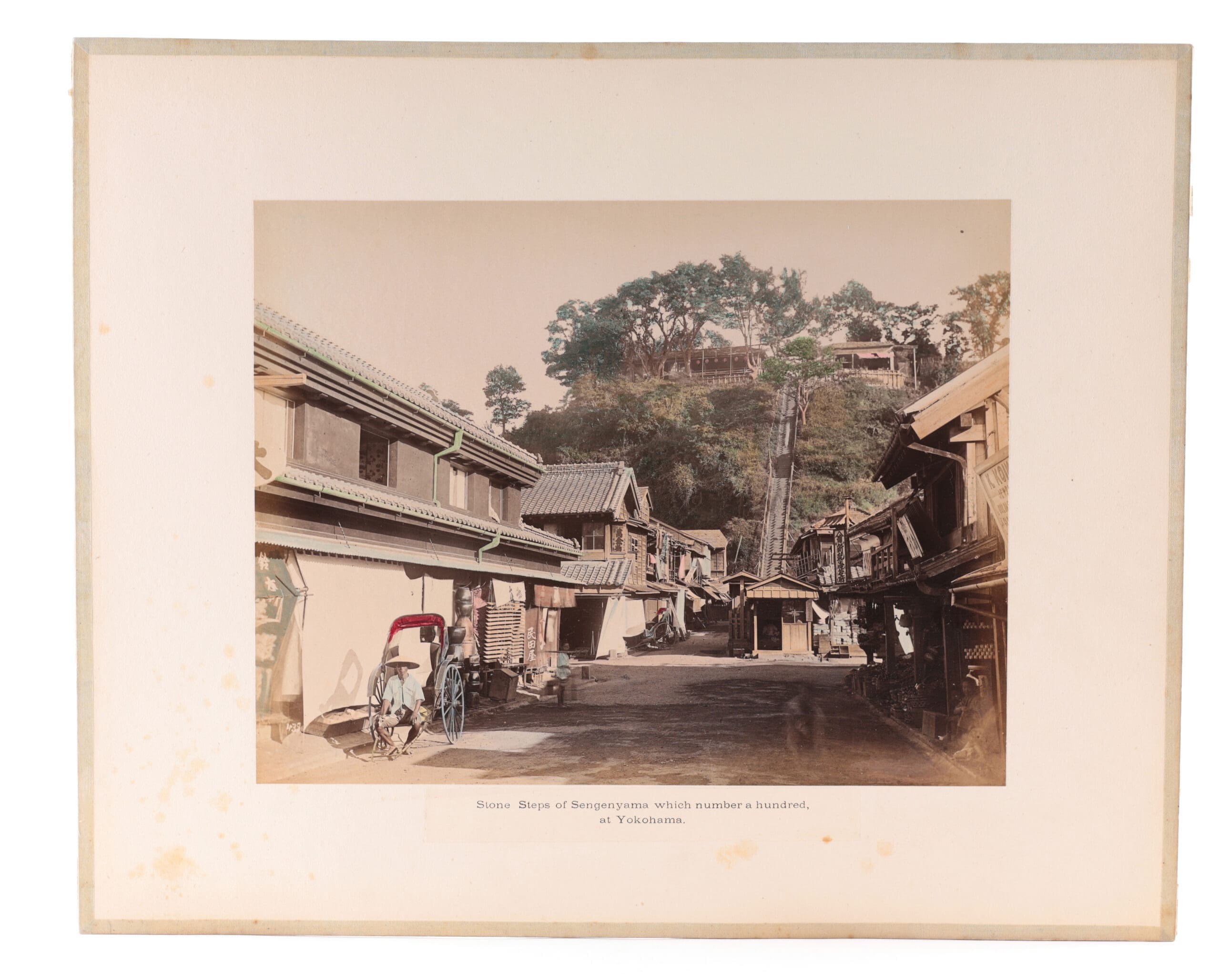 Deux photographies colorisées à la main du Japon par Raimund von Stillfried, vers 1880 – photo de détail