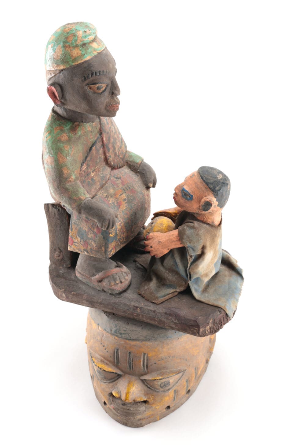 Masque-casque articulé yoruba avec figurines mobiles – Nigeria – Vergulde Kat