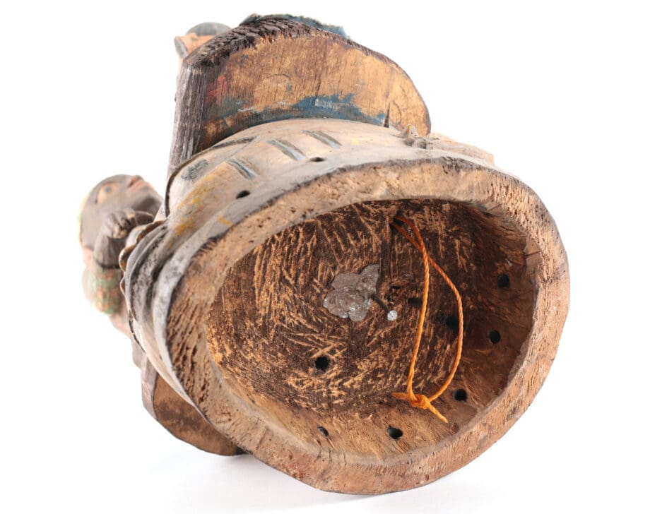 Masque-casque articulé yoruba avec figurines mobiles – Nigeria – Vergulde Kat