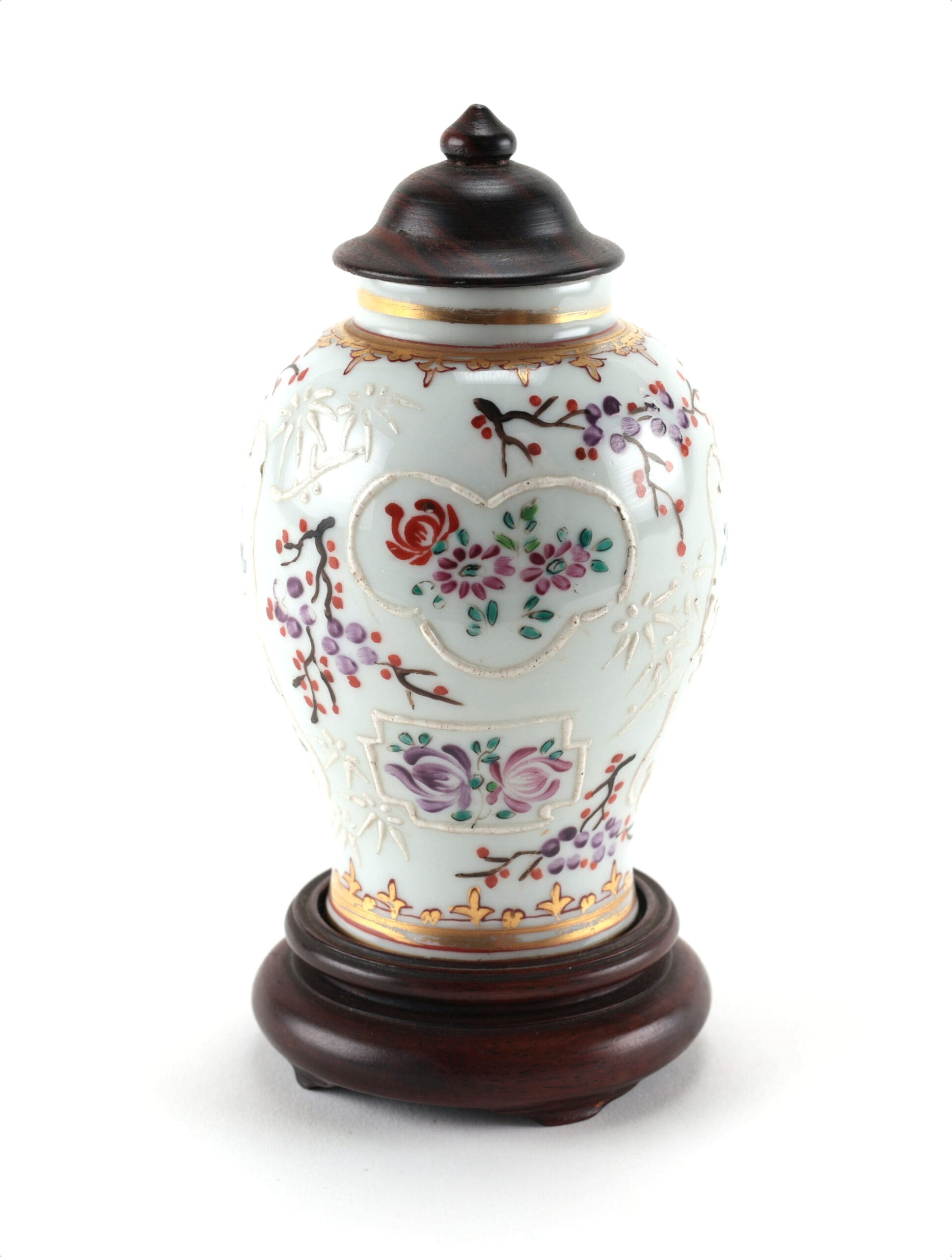 Porcelain tea caddy - French Samson - late 19th century - Imari decor - gilt - oriental figures - detail photo