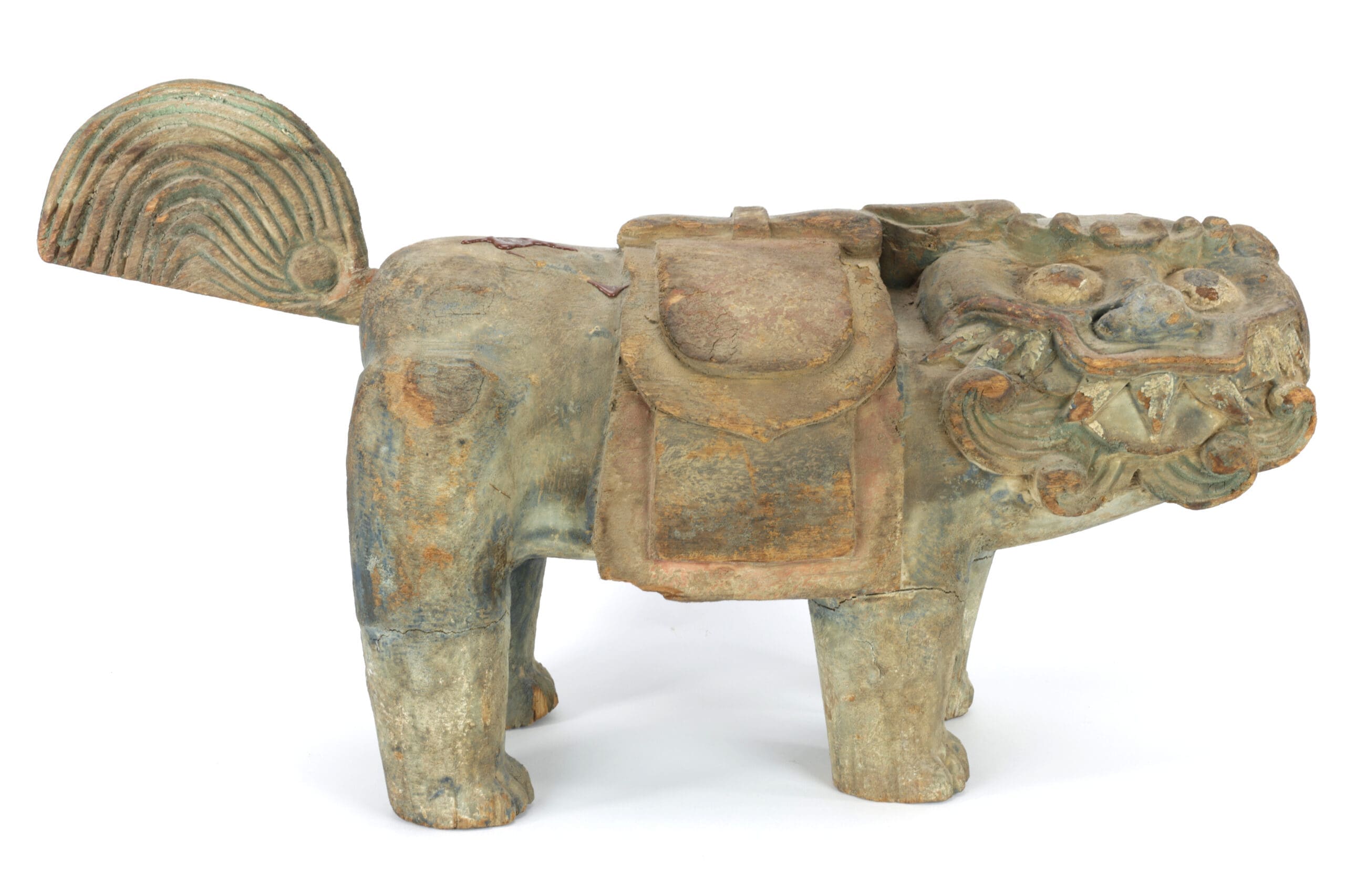 Ensemble de deux lions de temple chinois (chiens de F o) – bois – XVIIIe–XIXe siècle – avec sceau d’exportation Jian Ding – photo de détail