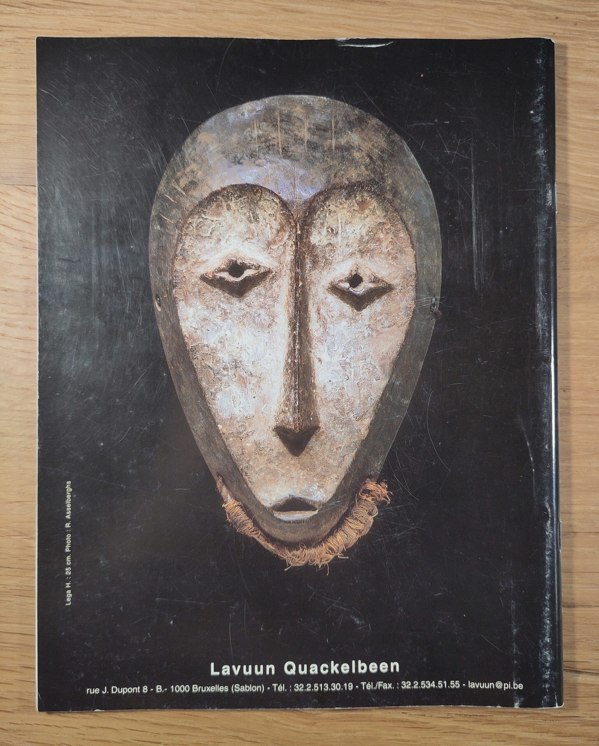 Arts d’Afrique Noire – nummer 122 – 2002 – detailfoto