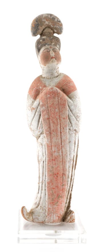 Tang dynasty ‘Fat Lady’ figure - Chinese pottery statue with pigment residue - detail photo