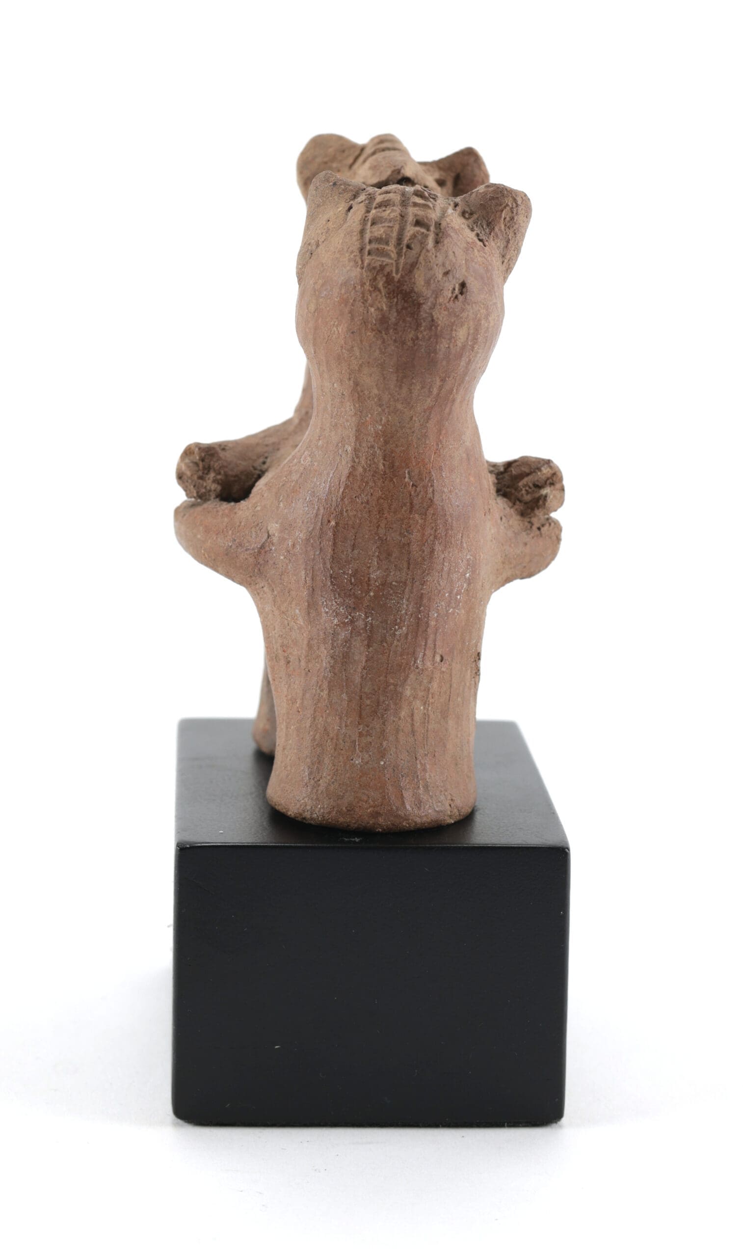 Terracotta Koma Bulsa Double Figure – Ghana – Detail photo
